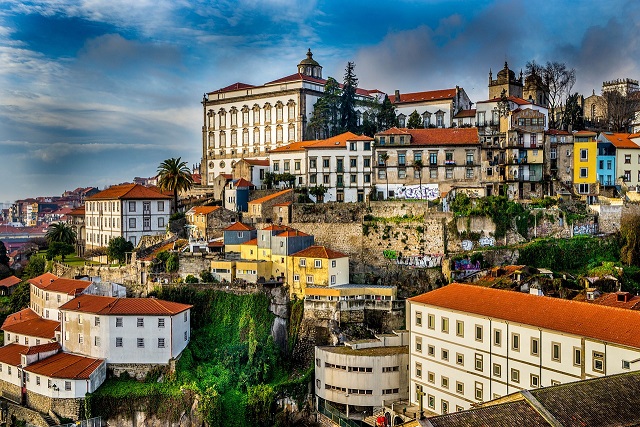 Porto_pixabay_g59f5762c5_1280_verkleinert Porto_pixabay_g59f5762c5_1280_verkleinert